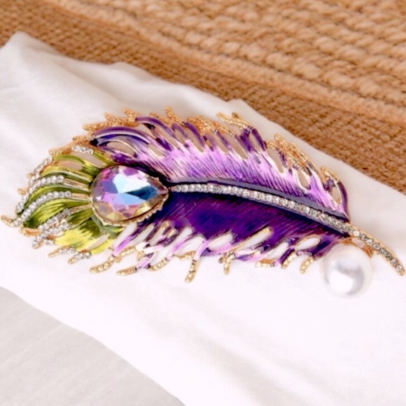 Feather Purple, Green, Gold, Crystal, Faux Pearl & Enamel Brooch - Picture 4 of 8